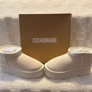 Cushionaire Cream Platform Slip-On Women's Slippers